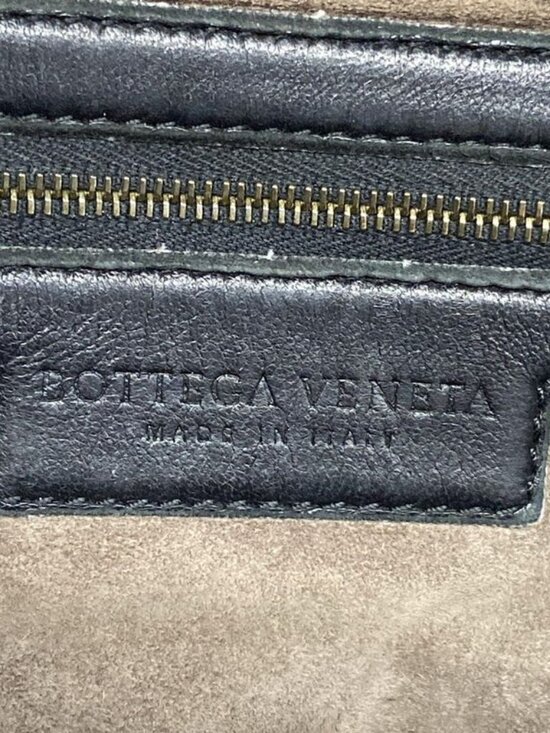 Bottega Veneta Shoulder Bag Sloane Intrecciato Black Leather - Picture 9 of 15